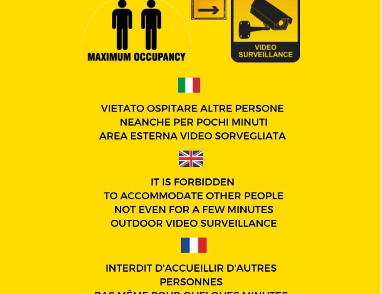 Presso La Maison De Gioel Usufruirai Di Un Indipendente Dotato Di Uso Cucina E Lavatrice Arredato In Maniera Funzionale Situato In Ottima Posizione Vicino A Supermercati Caffetterie Pasticcerie Bar Pizzerie E Tanti Altri Servizi
