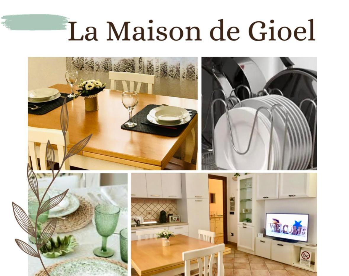Presso La Maison De Gioel Usufruirai Di Un Indipendente Dotato Di Uso Cucina E Lavatrice Arredato In Maniera Funzionale Situato In Ottima Posizione Vicino A Supermercati Caffetterie Pasticcerie Bar Pizzerie E Tanti Altri Servizi Apartment *